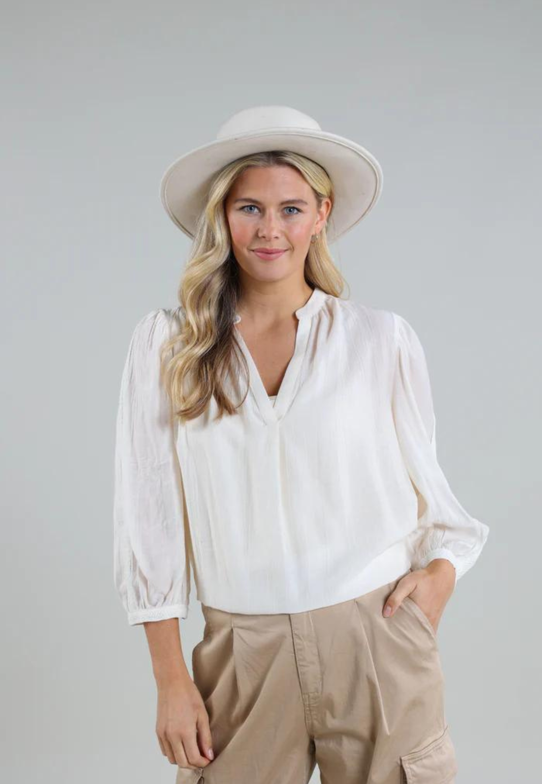 Nukus Blouse Off White maat M Lena blouses off white